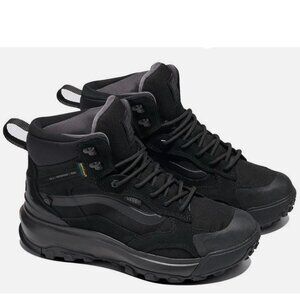 New Vans MTE Crestline Waterproof Hiking/Winter Boots - Blackout - Men's Sz 10.5